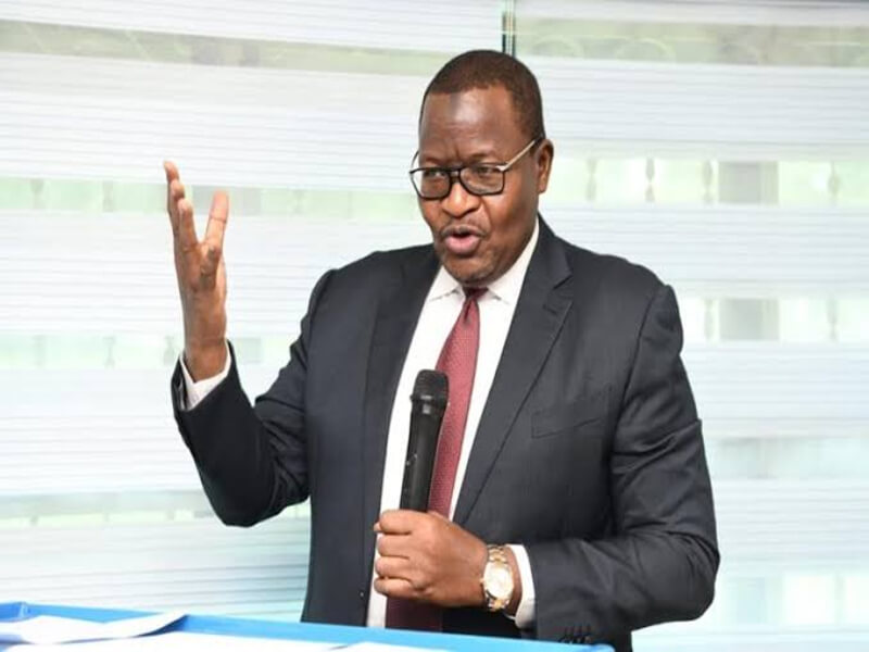 images/Umar_Danbatta_1.jpg